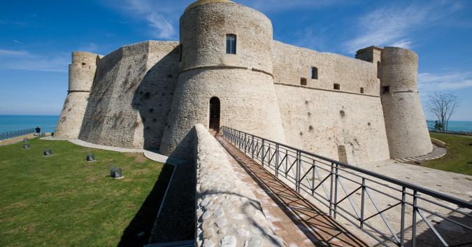 Castello aragonese - Ortona © Archivio CARSA_Foto Luca Del Monaco
